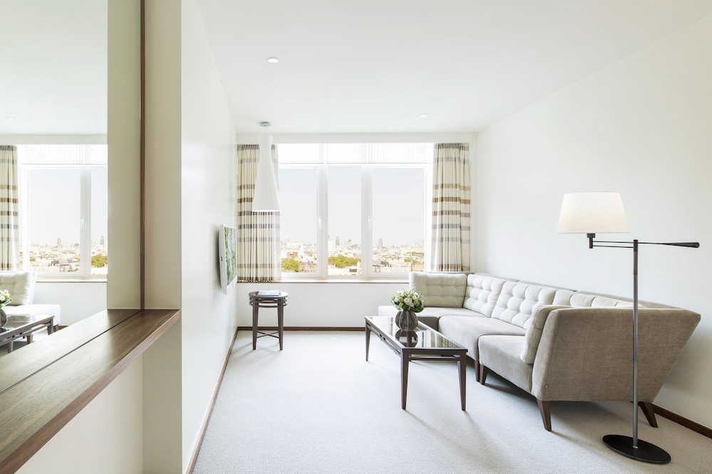 City Suite