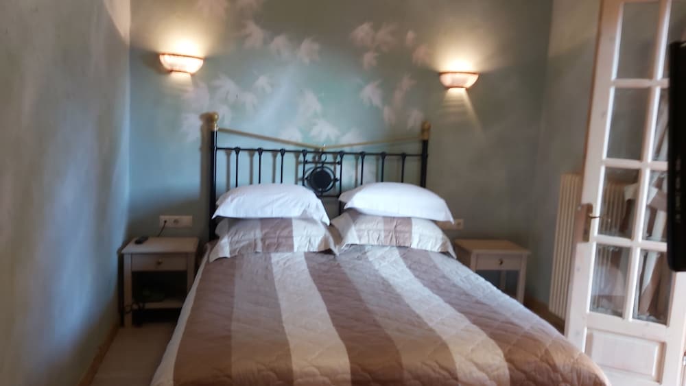 Superior Triple Room, Mountain View photo 3