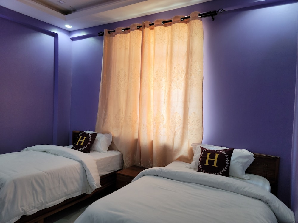 Twin Room, Garden View photo 1
