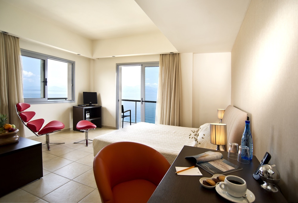 Deluxe Double Room - Photo 2