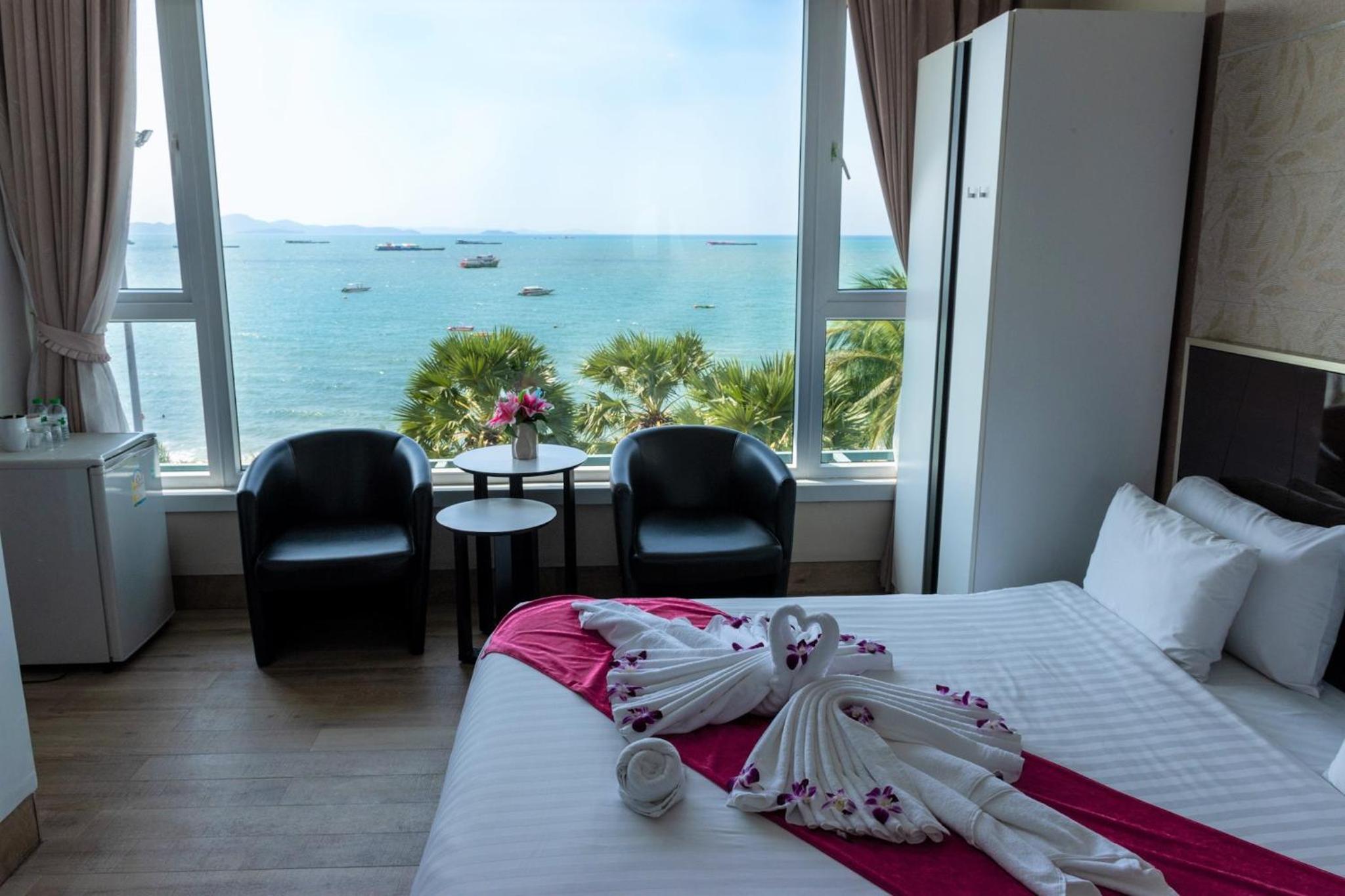 Suite with Sea View