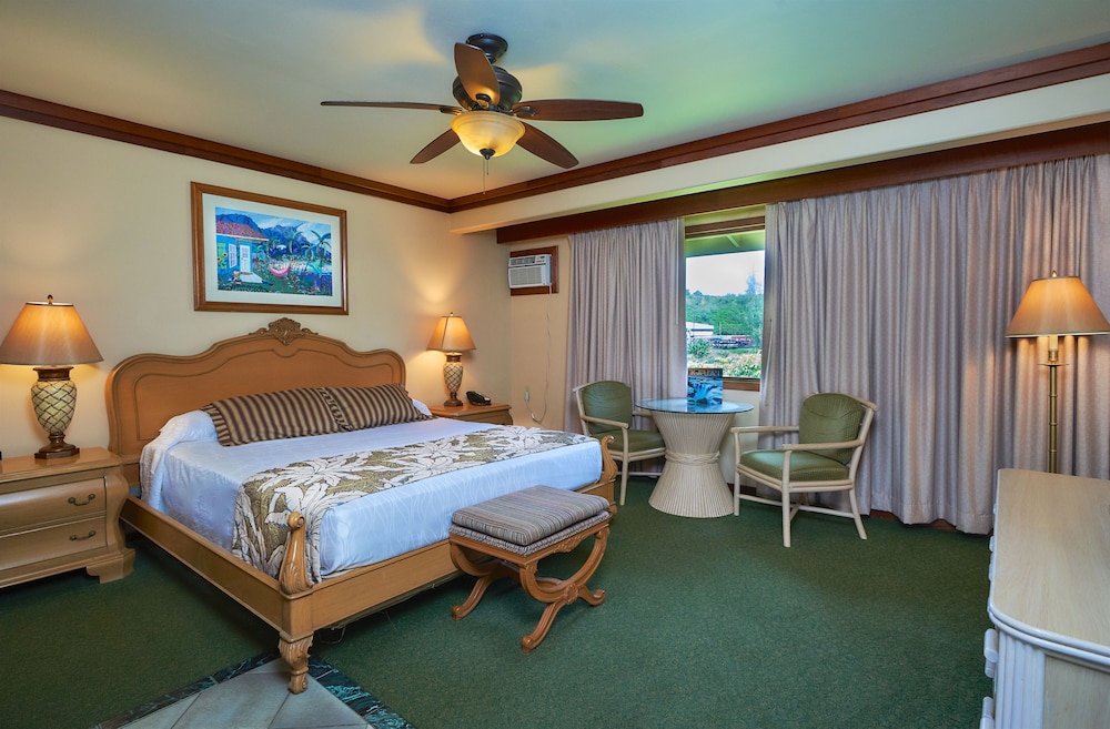 Suite, 1 King Bed (Soaking Tub, No Resort Fee, Breakfast) - Photo 1