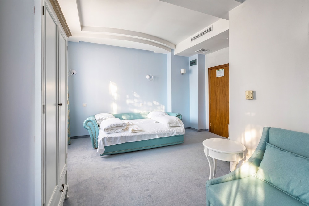 Standard Double Room - Photo 1
