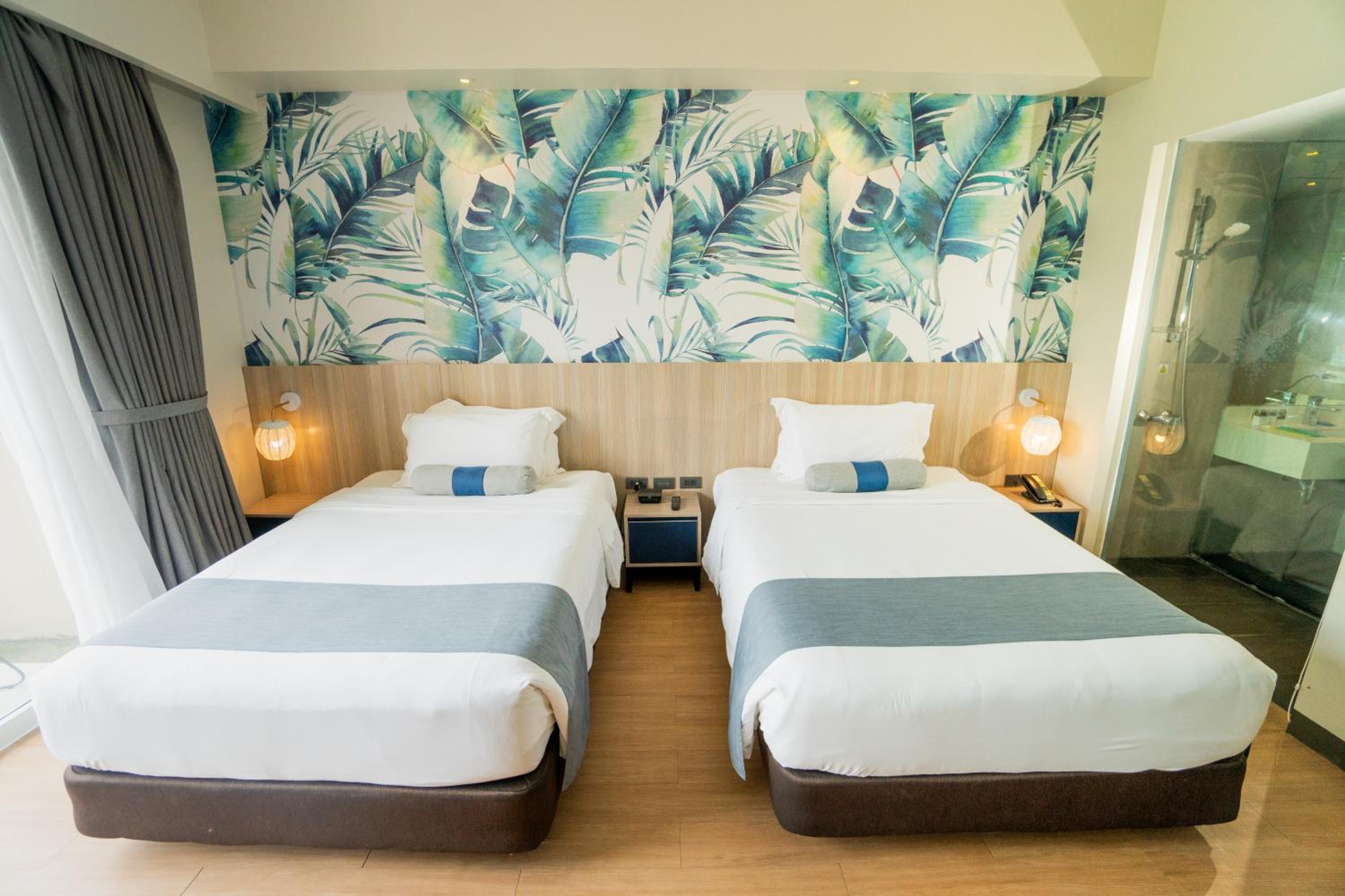 Solea Palm Seaview