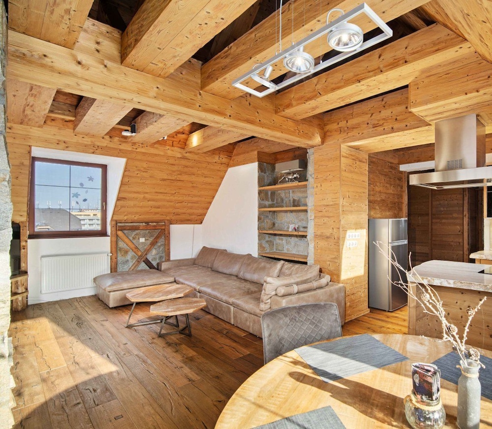 Presidential Apartment photo 1