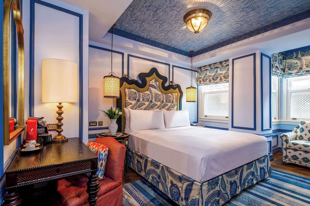 Room, Multiple Beds (Rose Mansion) photo 2