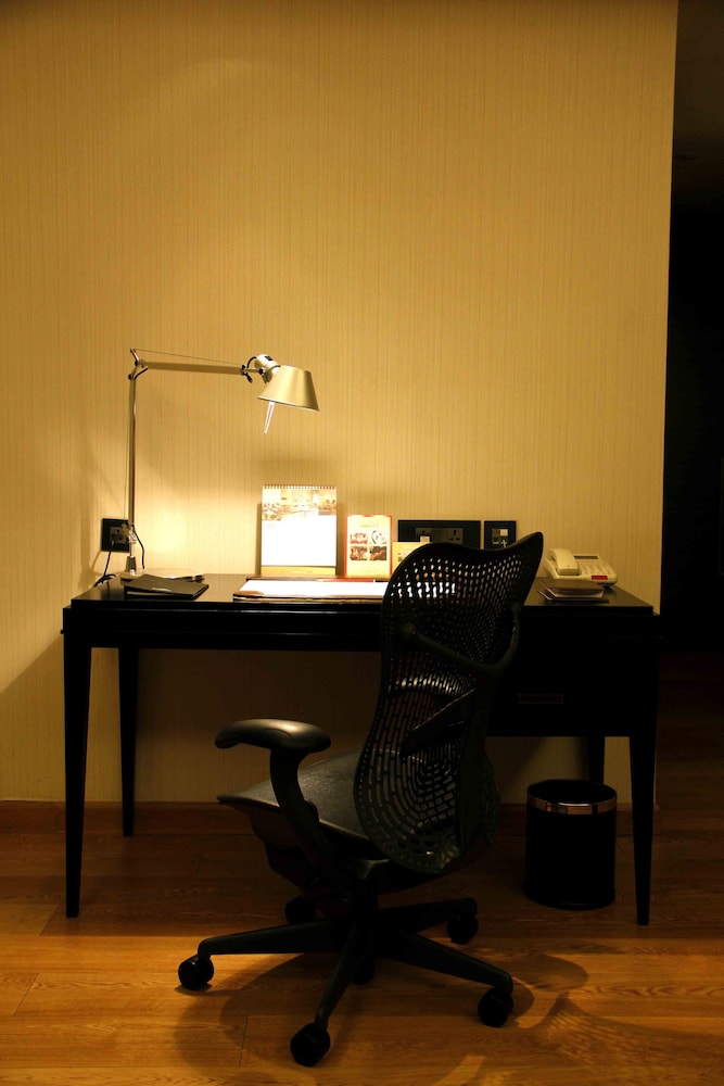 Apartment, 2 Bedrooms - Photo 5