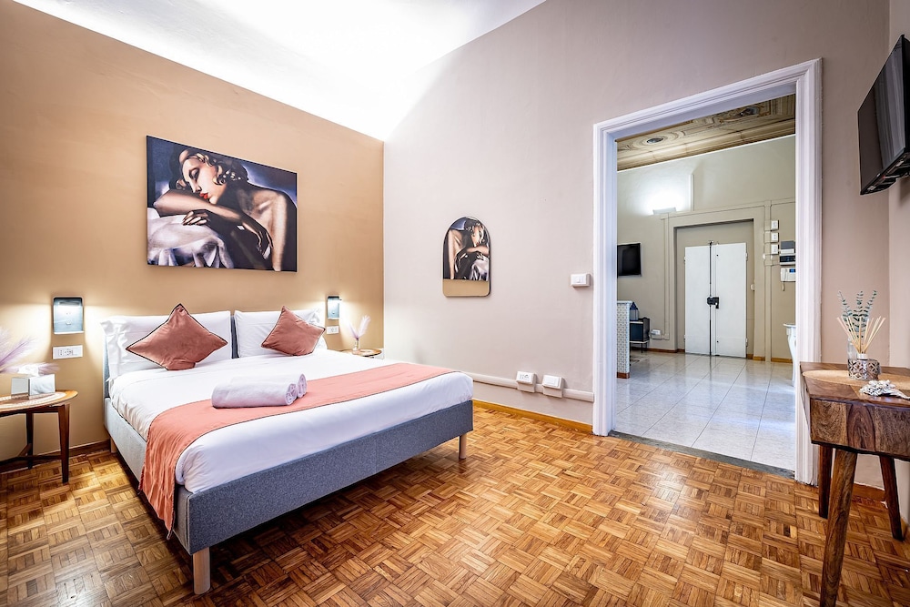 Superior Apartment, 1 Queen Bed with Sofa bed photo 3