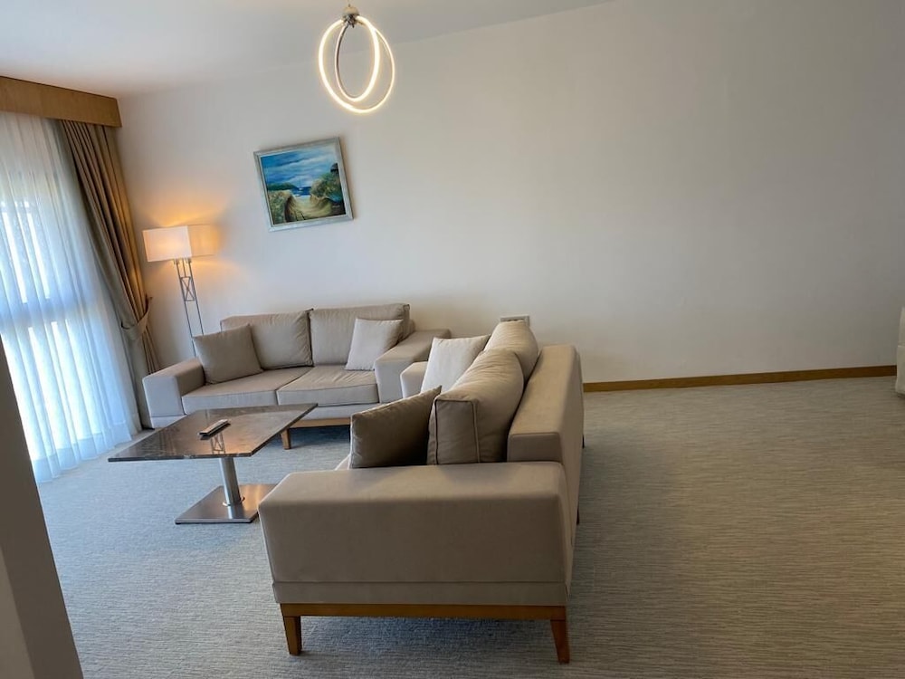 Executive Suite, Balcony, Sea View - Photo 3