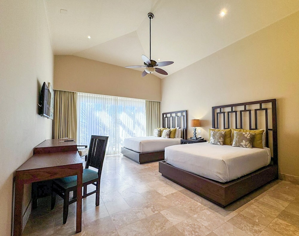 Junior Suite Lagoon photo 2