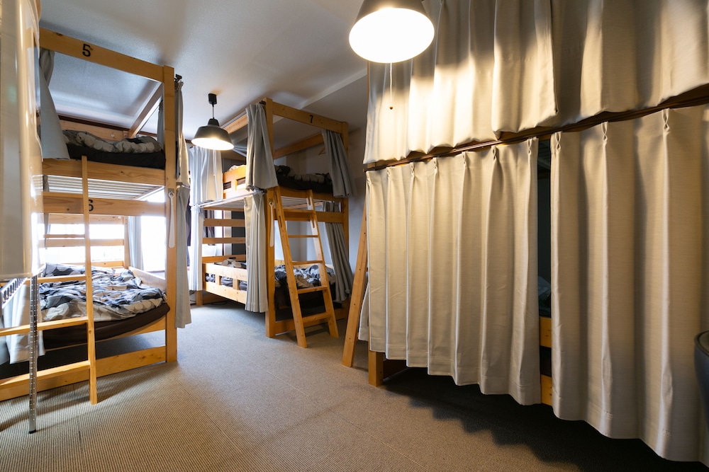 Shared Dormitory, Mixed Dorm (3rd Floor) photo 3