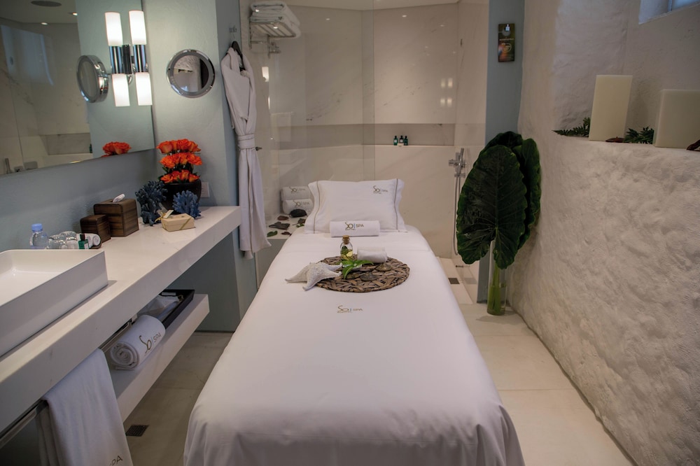 Suite, 1 King Bed, Terrace (Spa, Butler Service) photo 2
