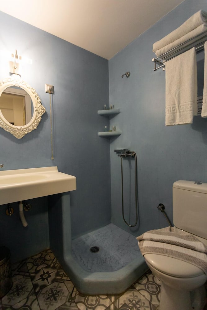 Deluxe Single Room photo 3