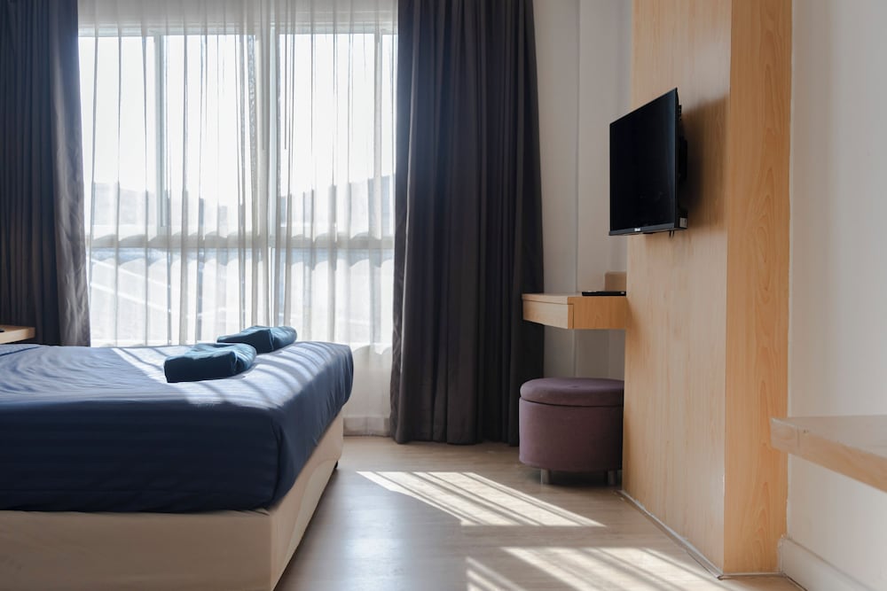 Economy Double Room, Non Smoking, Private Bathroom photo 1