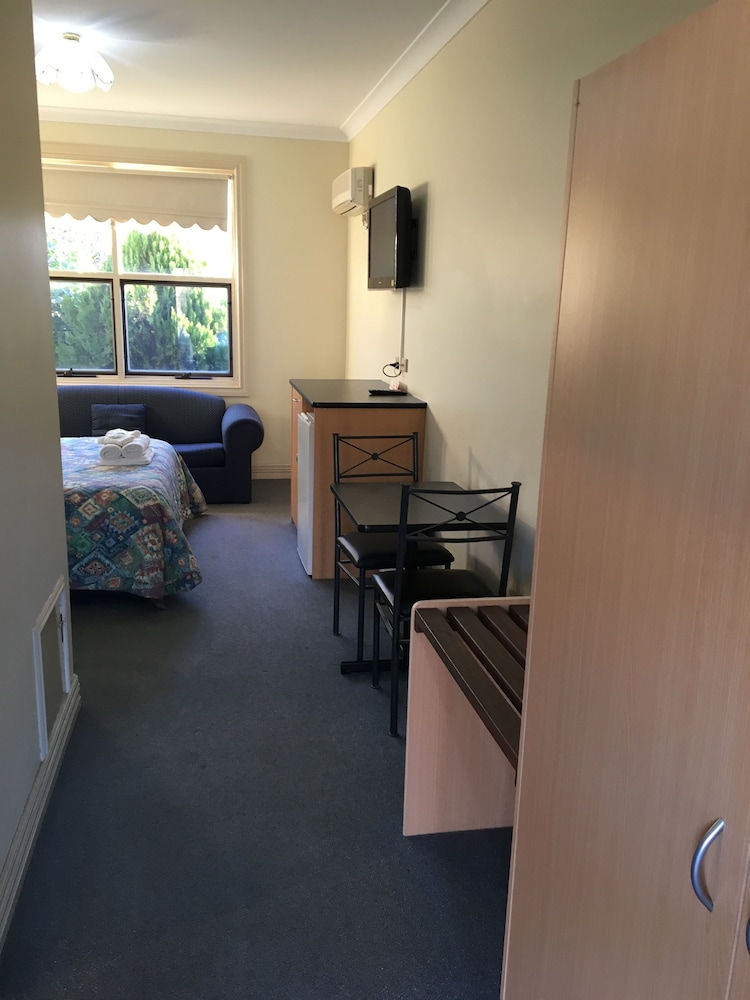 Standard Double Room, 1 Queen Bed, Bathtub photo 3