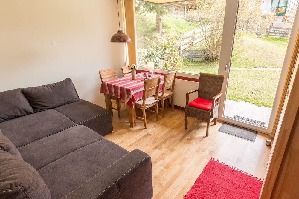 Deluxe Apartment, 1 Bedroom, Garden View, Garden Area photo 2