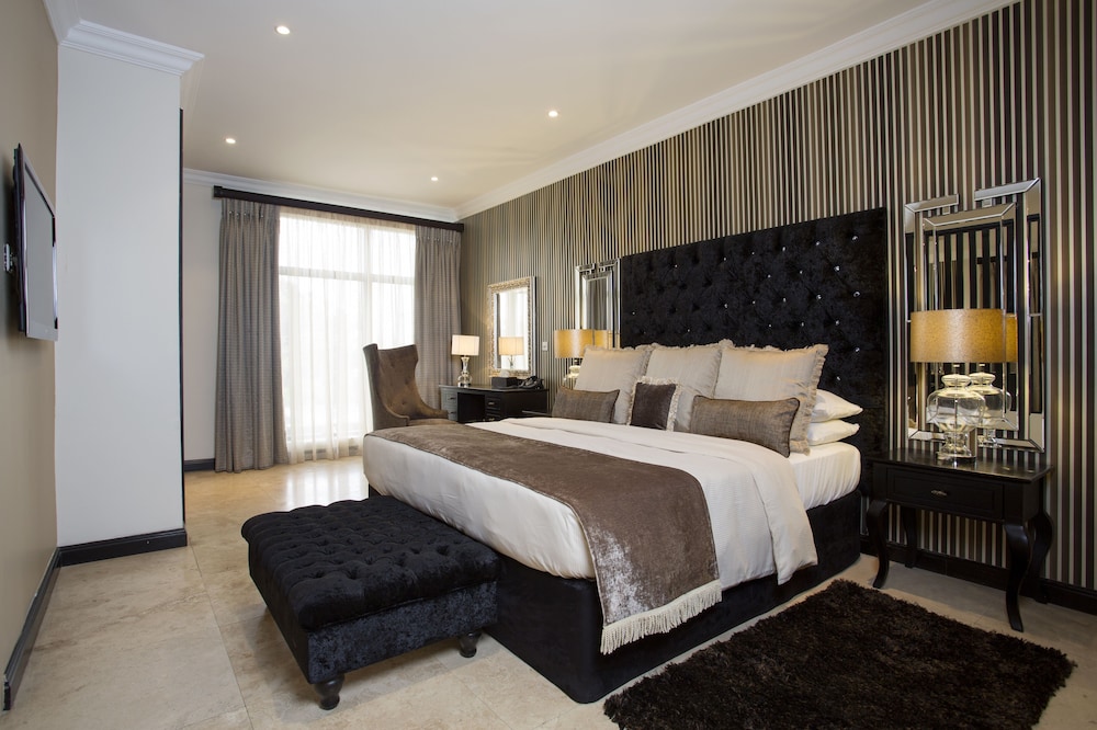 Presidential Suite photo 1