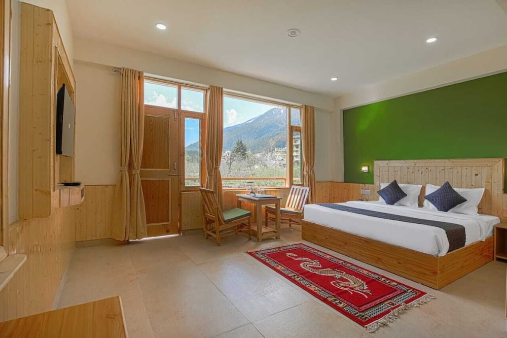 Luxury Double Room, Balcony, Mountain View