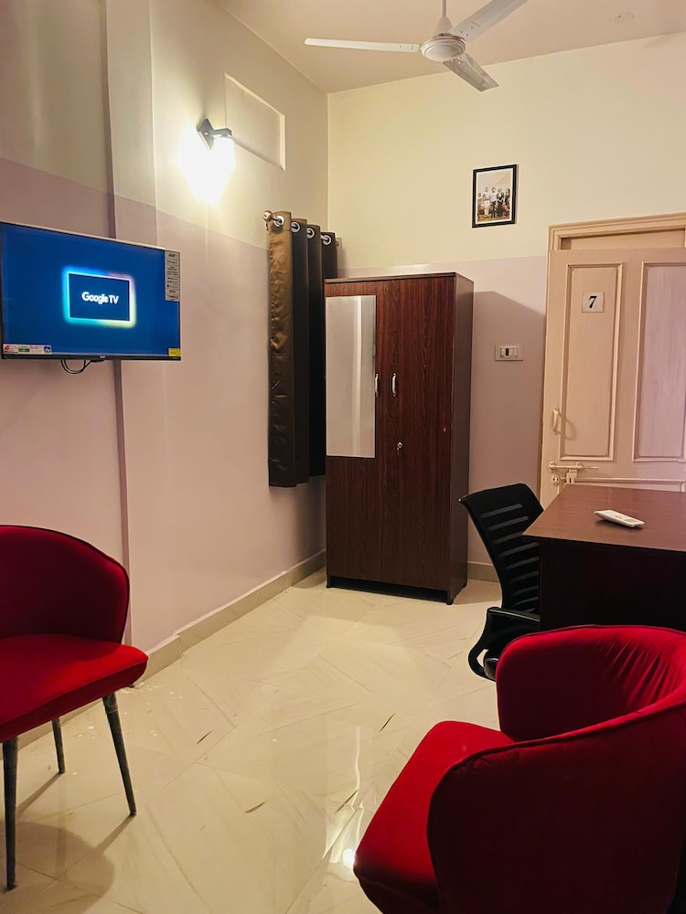 Deluxe Double Room, City View