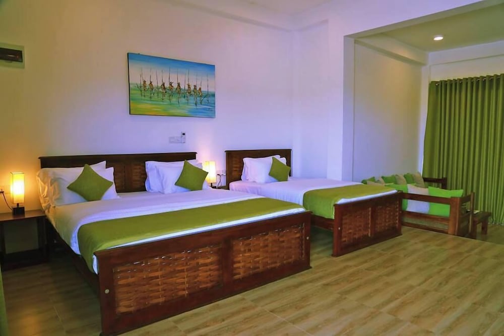 Deluxe Triple Room photo 3
