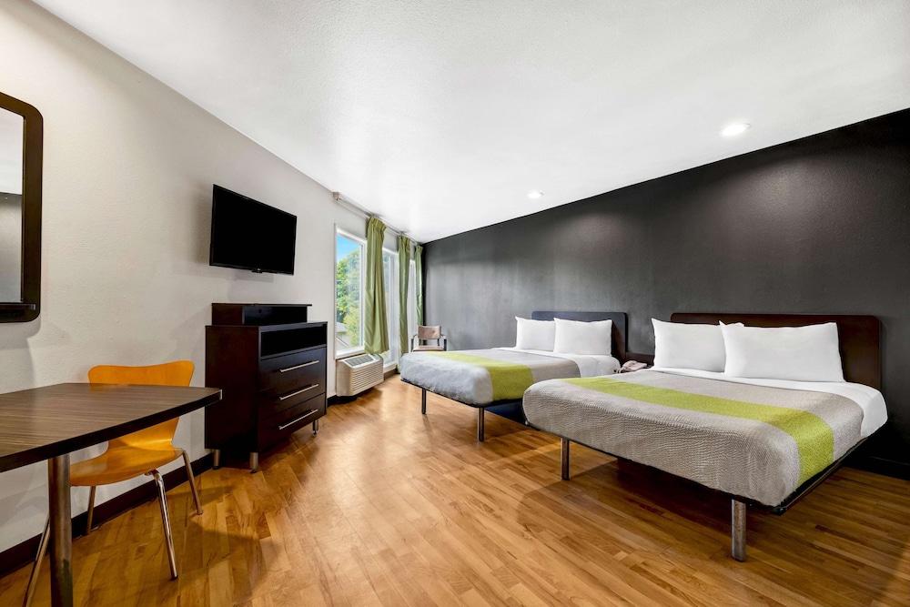 Deluxe Room, 2 Double Beds, Non Smoking, Kitchenette - Photo 1