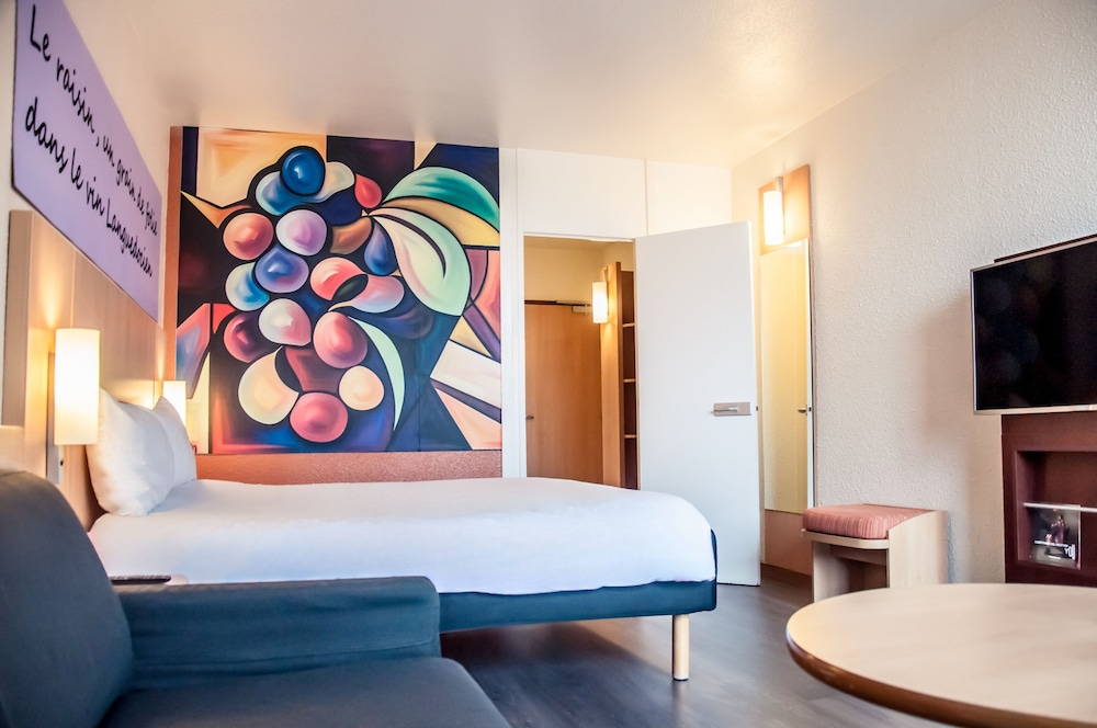 Executive Room, 1 Double Bed with Sofa bed - Photo 2