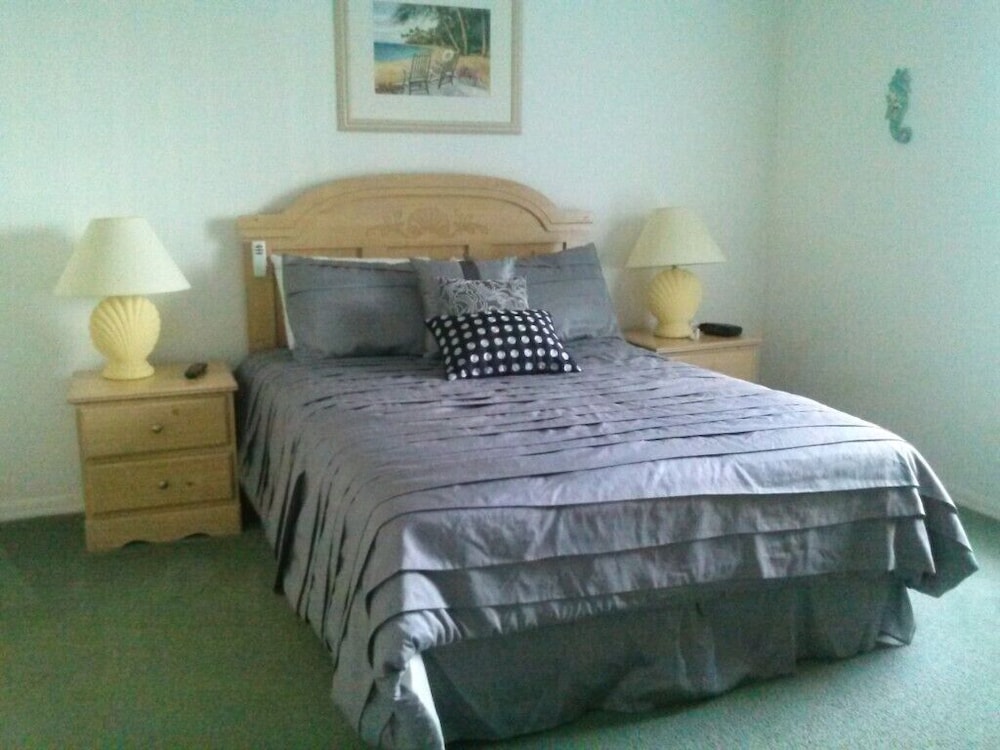 Villa, Multiple Beds, Pool Access, Pool View (4 Bed Florida Villa)