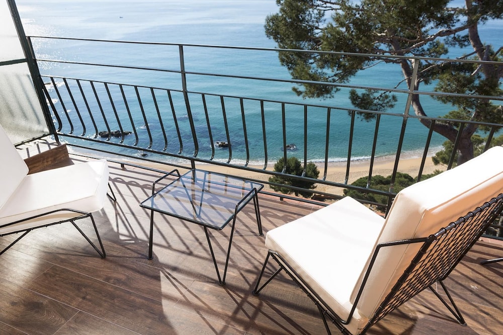 Exclusive Room, Terrace, Sea View - Photo 3