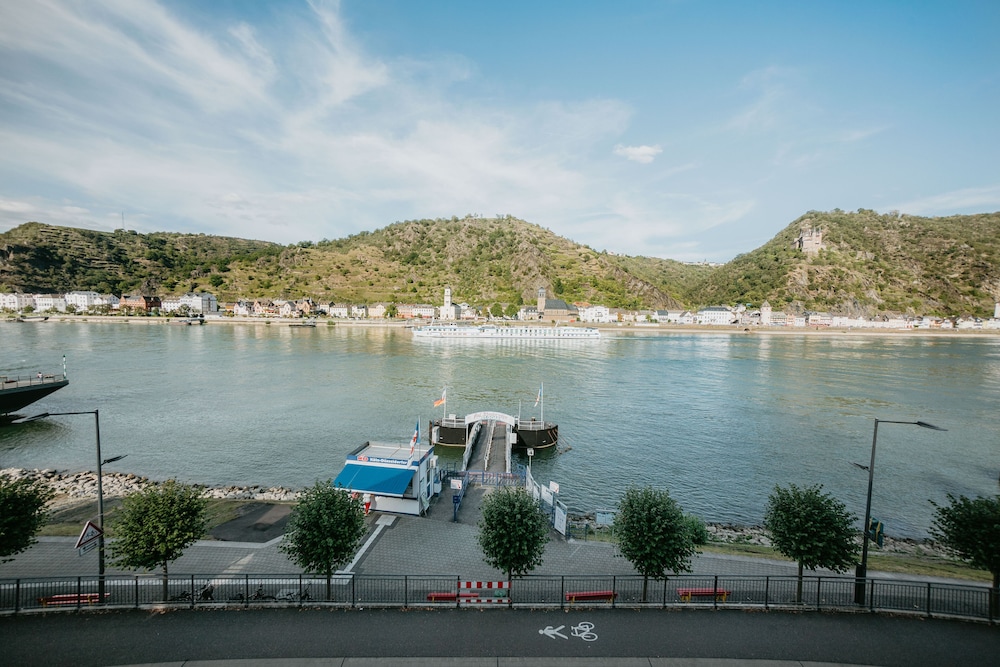 Suite, Balcony, River View (for 3 persons) photo 3