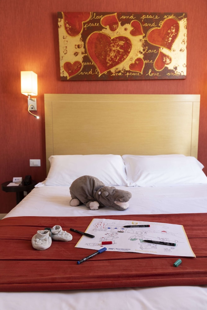 Family Room, 1 King Bed, Non Smoking (Bunk beds) - Photo 6