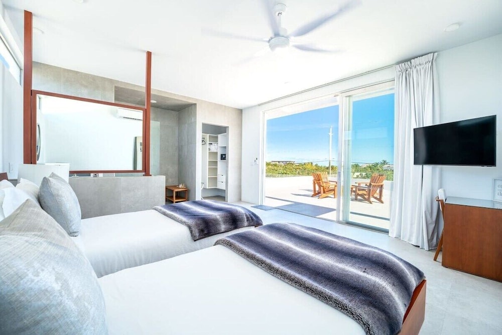 Villa, Multiple Beds, Pool Access, Ocean View (Oceanview Villa 4) photo 2