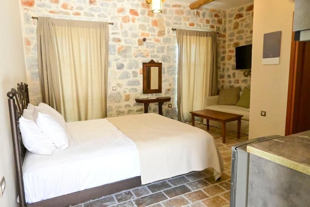 Premium Quadruple Room, Beach View photo 1