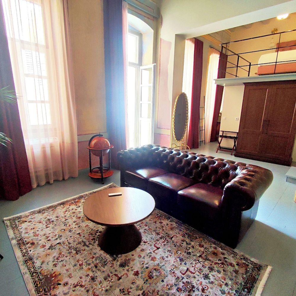 Luxury Suite