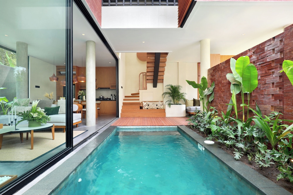 Dahayu - Three Bedroom Residence - Photo 5