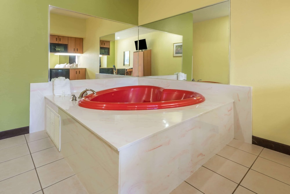 Microtel Inn & Suites by Wyndham Ft. Worth North/At Fossil, 写真 7