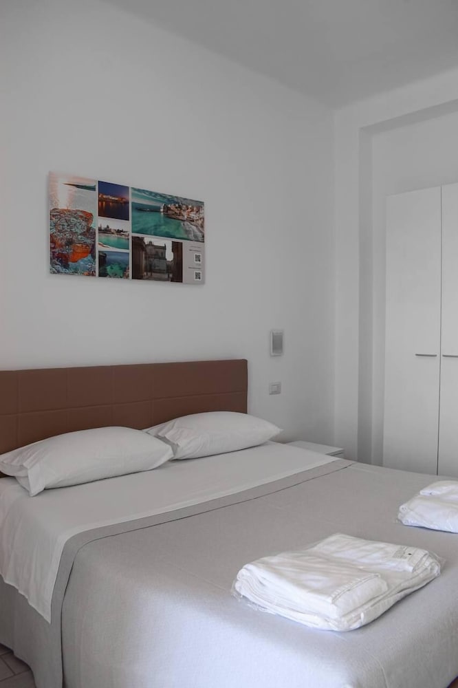 Standard Double Room photo 3