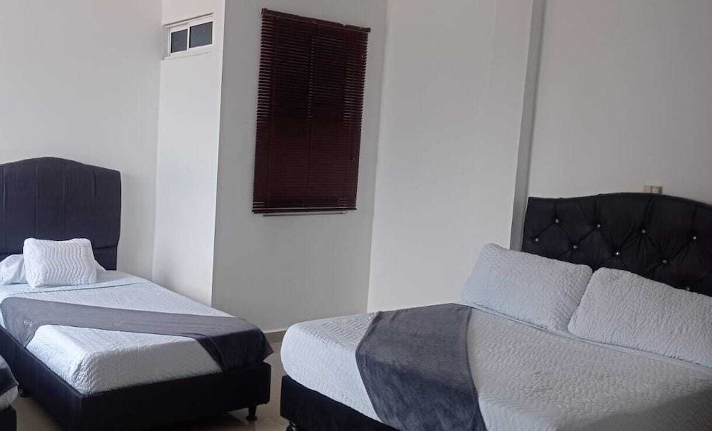 Economy Triple Room