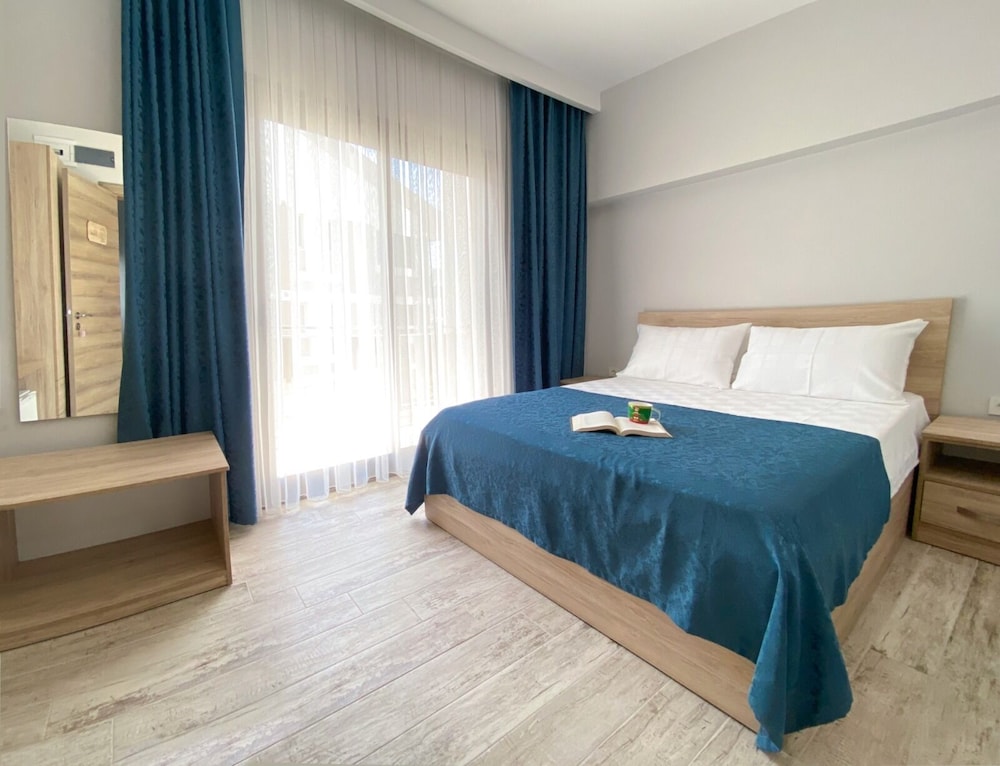 Standard Room, Balcony, Sea View photo 1