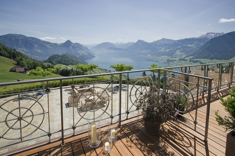 Classic Double Room, Patio, Lakeside photo 1