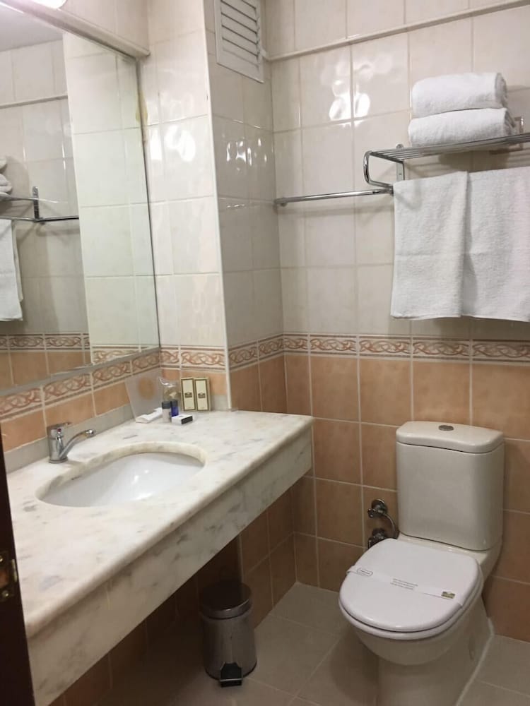 Standard Room photo 2