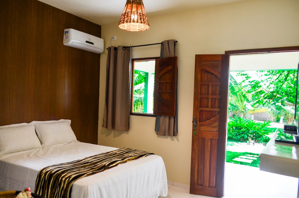 Double or Twin Room - Photo 5