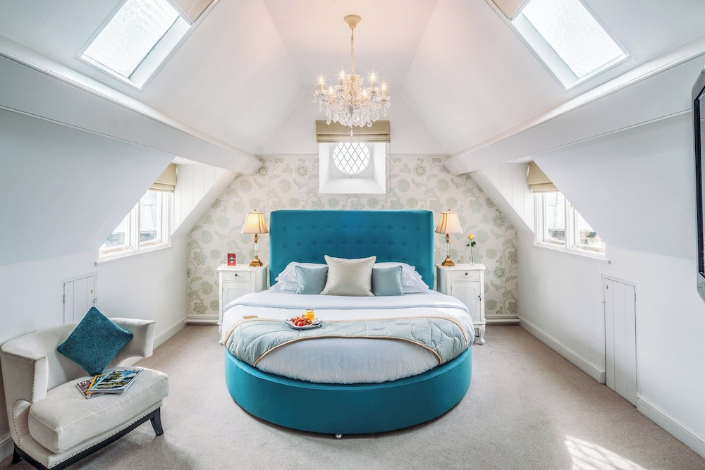 Chateau Suite photo 3