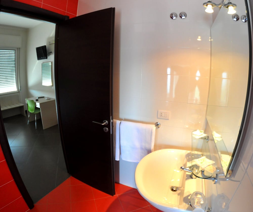 Double Room, Balcony, Oceanfront photo 3