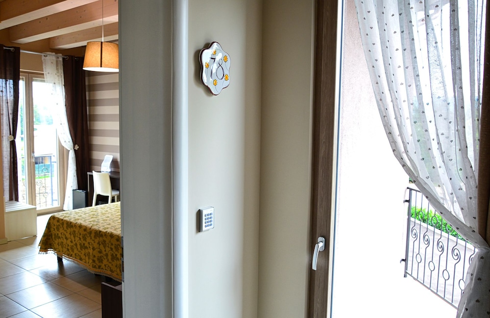 Le Due Noci Bed and Breakfast --> Le Due Noci Pensjonat, Zdjęcie 3