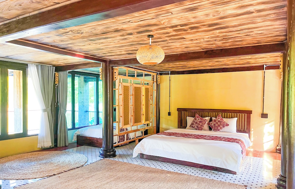 Family Quadruple Room, Balcony, River View photo 2
