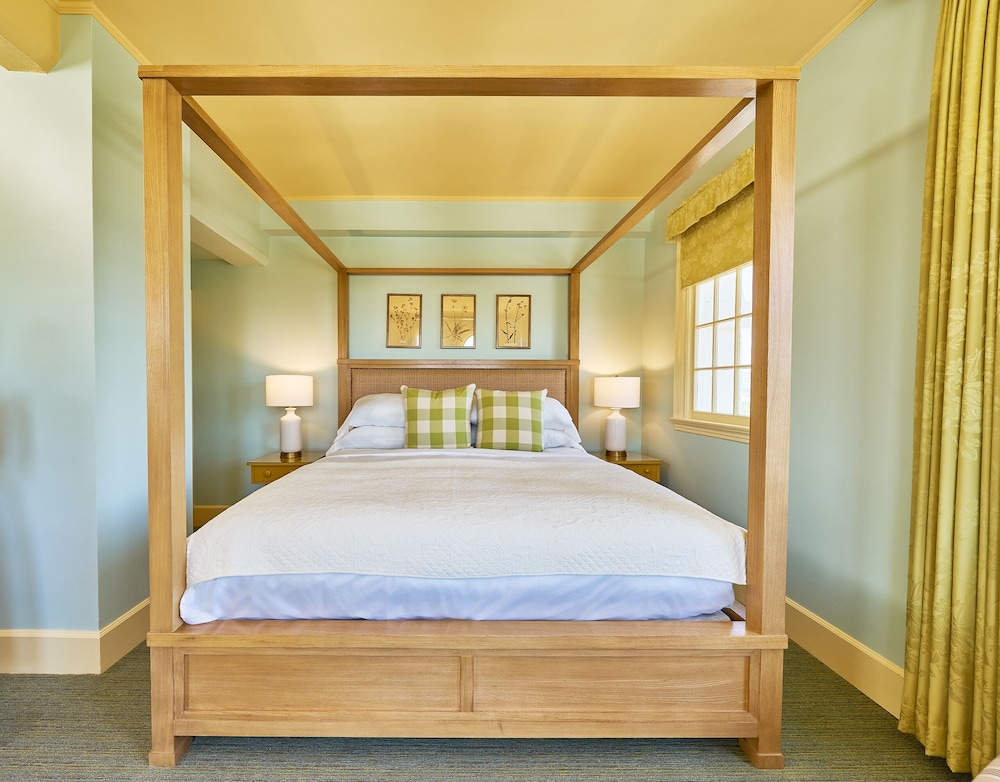 Premium Room, 1 King Bed, City View photo 2