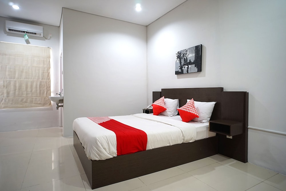 Standard Double Room - Photo 7