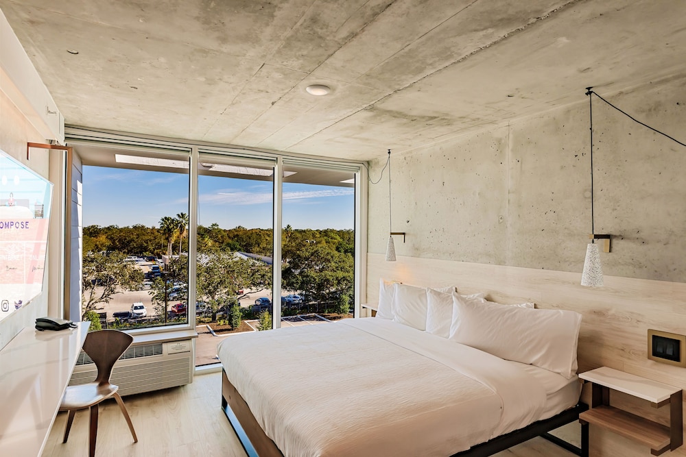 Room, 2 Queen Beds - Photo 3