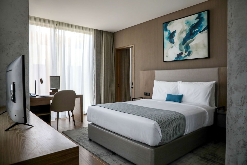 Family Suite, 1 Bedroom With Esperia Lounge Access (1 Queen Bed, Skyline View)