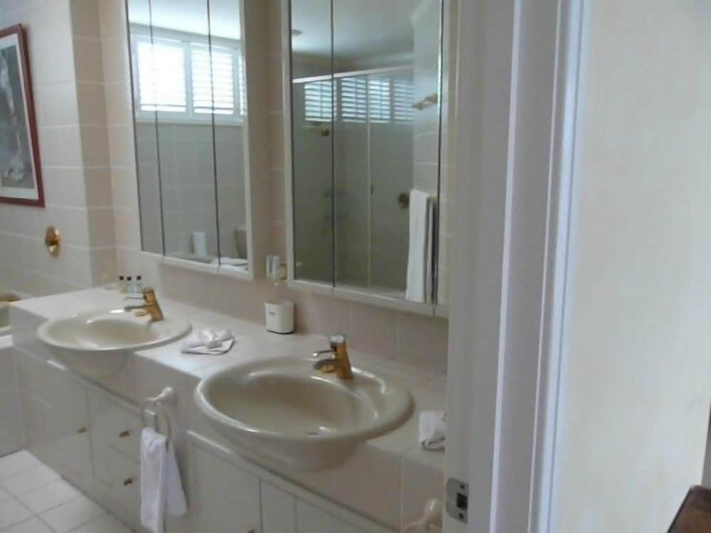 Standard Apartment, 1 Bedroom, Non Smoking, Kitchen (Waterfnt Villa-5n) photo 2